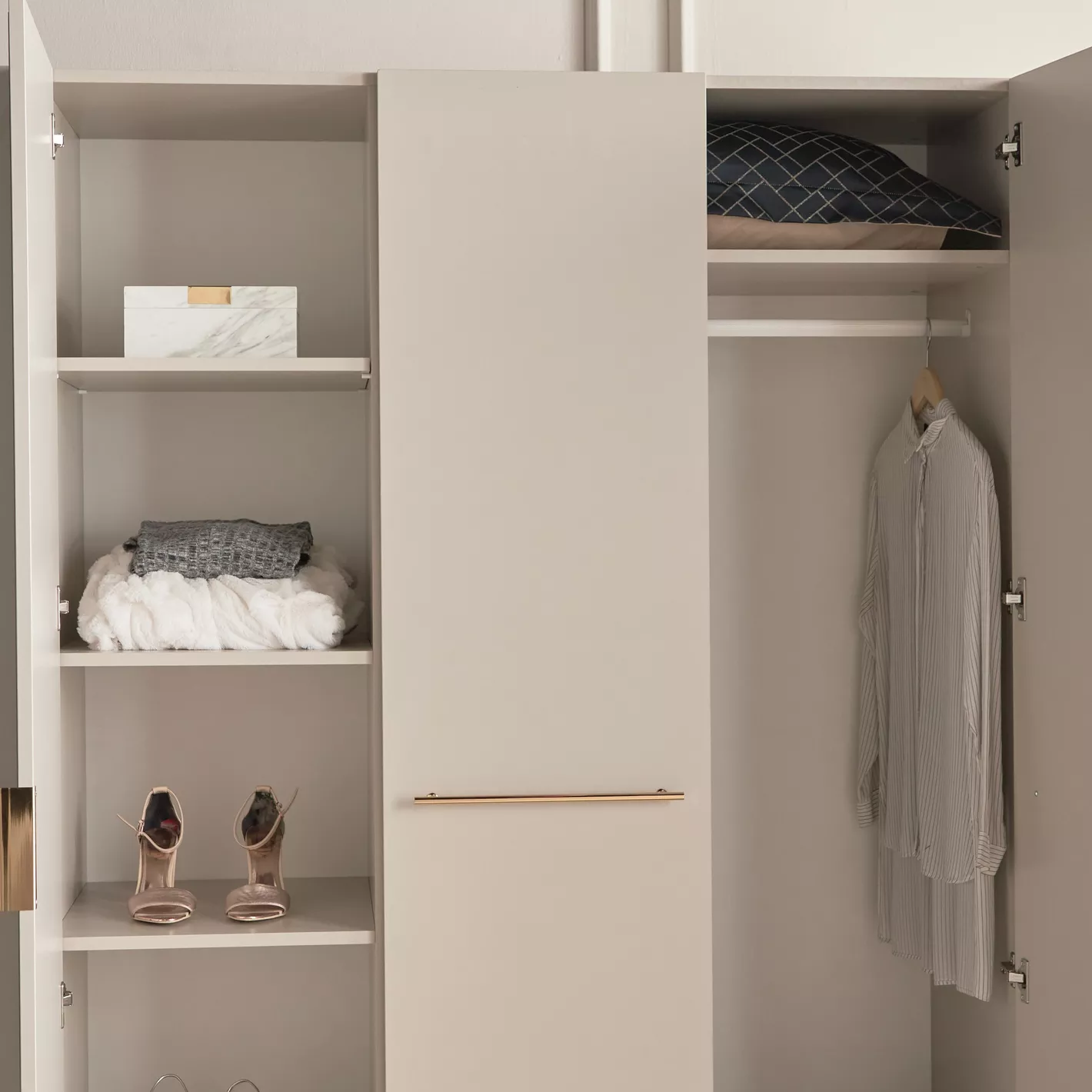 Dante 5-Door Wardrobe - Image 6
