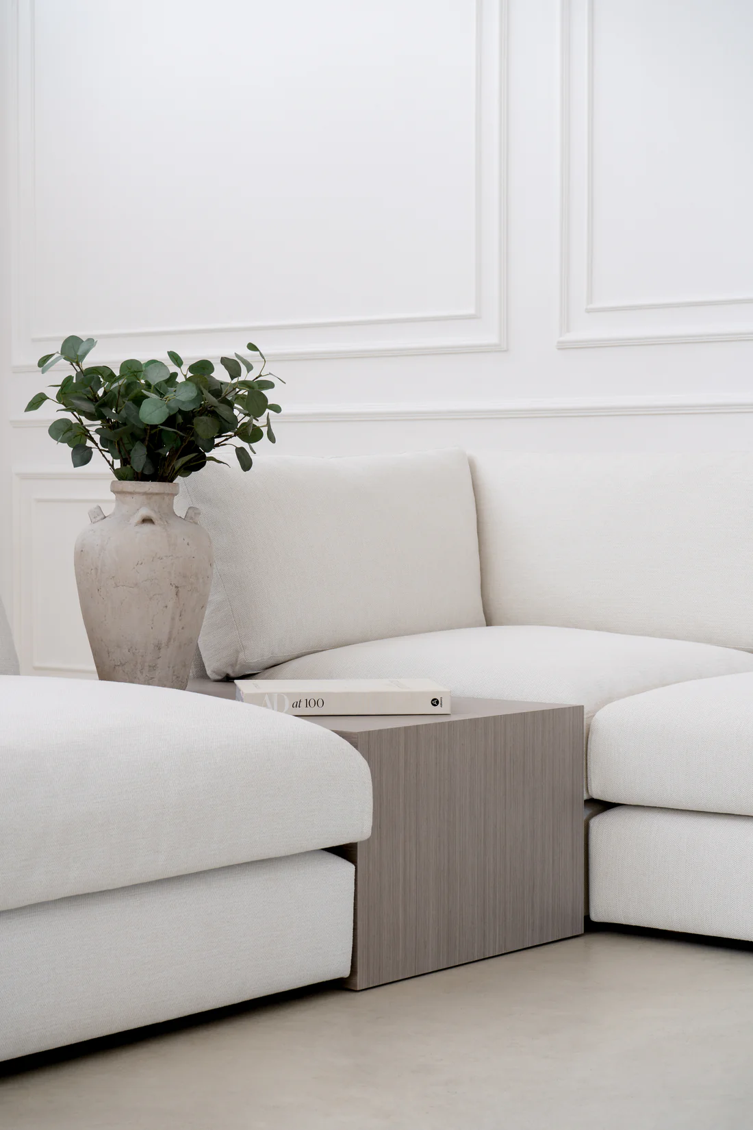 Mayfair Sofa with Side Table VX 2.3 - Image 3